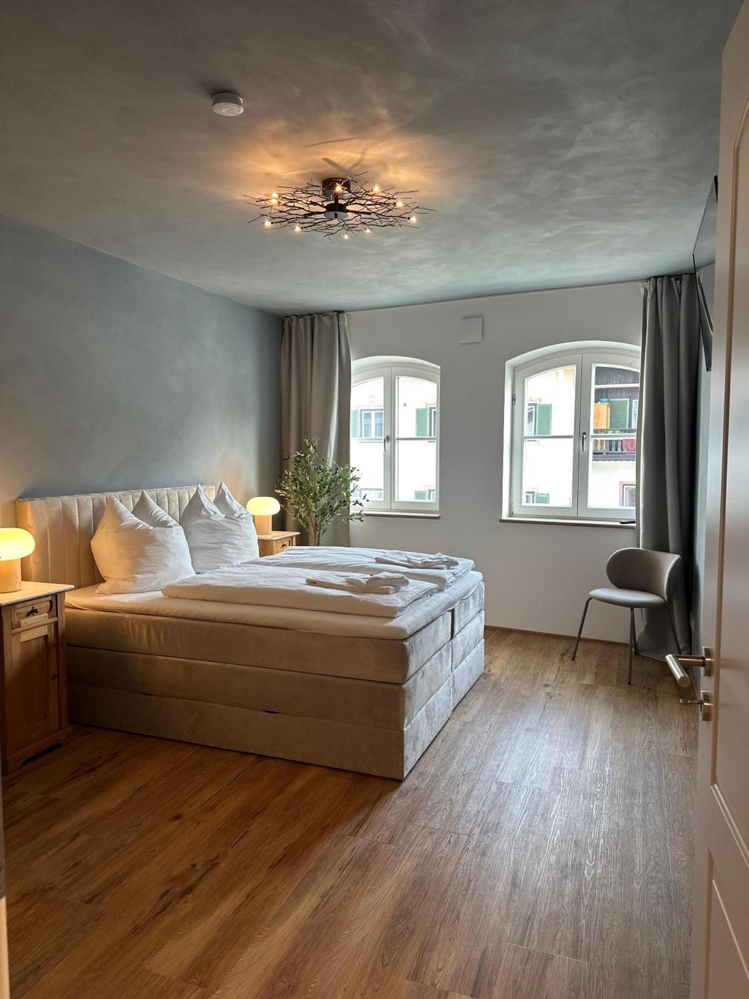 Vaicun Stays - Luxury Apartments - Apartments Mit Blick Auf Den Tegernsee Gmund am Tegernsee Exterior foto